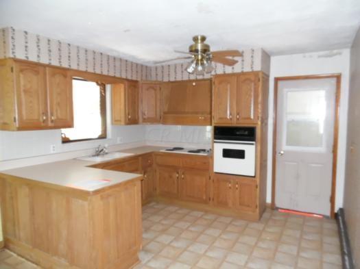 3231 Delrey Road Springfield, OH 45504 - Photo 5 of 10