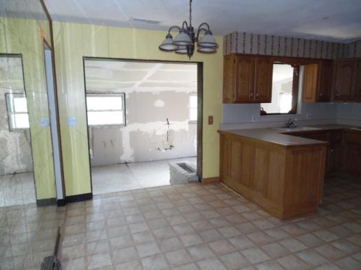 3231 Delrey Road Springfield, OH 45504 - Photo 6 of 10