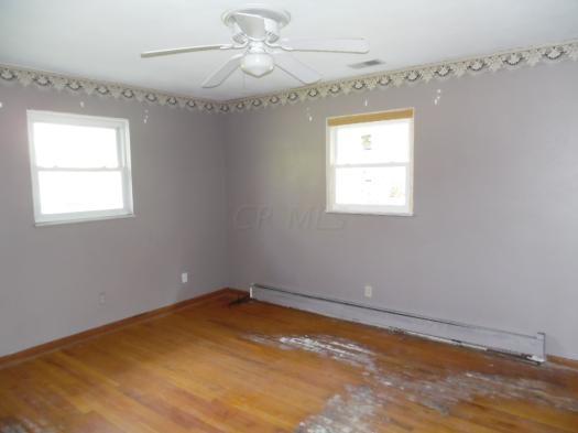 3231 Delrey Road Springfield, OH 45504 - Photo 8 of 10