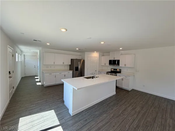 $2,200 | 4234 Vivenda Street, Unit 3, Las Vegas, NV 89115