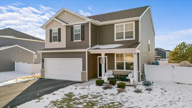 $3,500 | 3345 Seeley Street, Yorkville, IL 60560