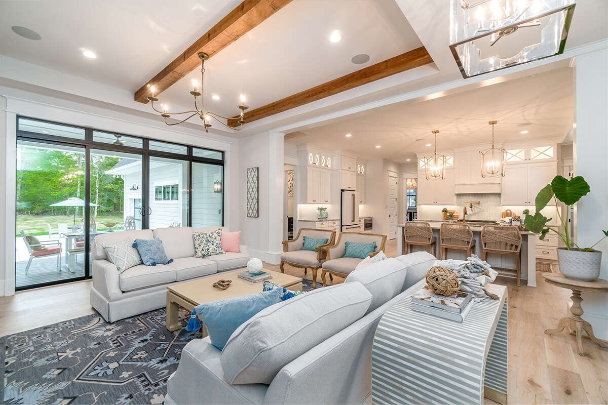 1 Old South Road Murfreesboro, TN 37128 - Photo 7 of 20 a living room with furniture and a large window