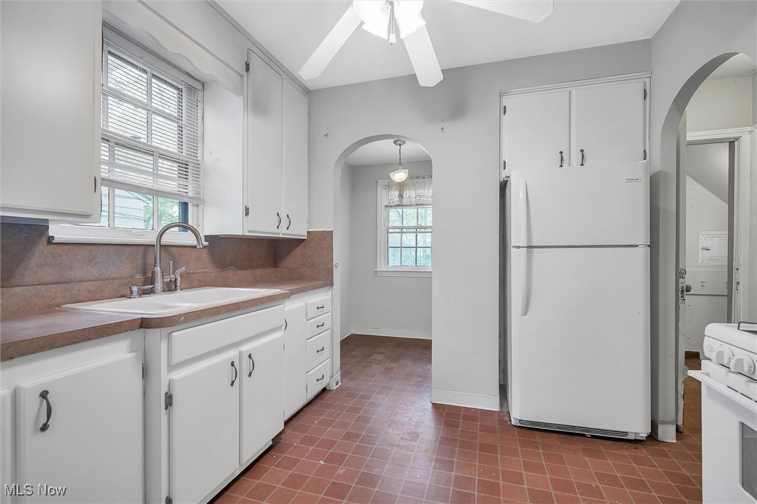 3559 Berkeley Road Cleveland Heights, OH 44118 - Photo 10 of 24