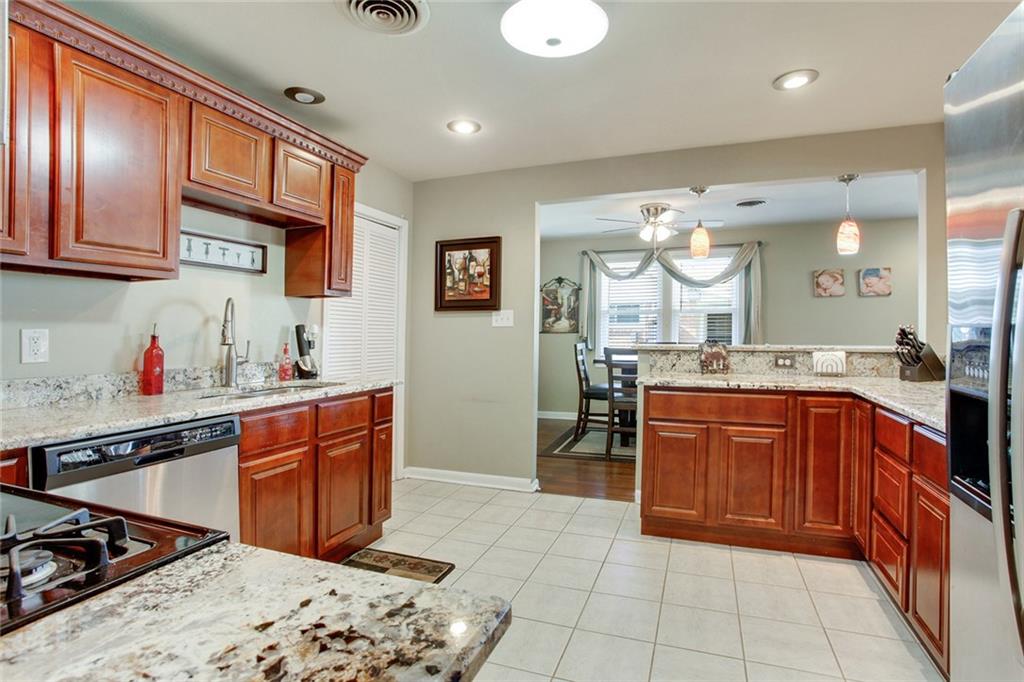 3020 Haring Road Metairie, LA 70006 - Photo 9 of 18 Gallery Image 9