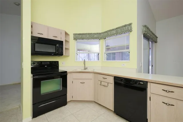 $279,900 | 52 Wynnfield Drive, Palm Coast, FL 32164