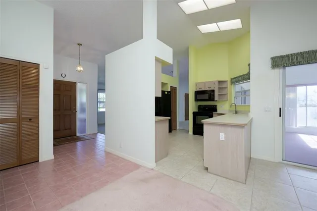 $279,900 | 52 Wynnfield Drive, Palm Coast, FL 32164