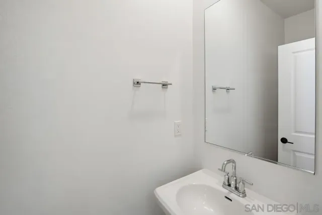 $4,650 | 14382 Savannah Court, San Diego, CA 92128