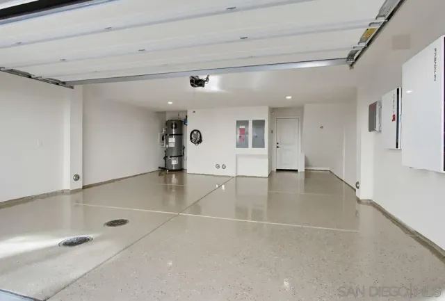 $4,650 | 14382 Savannah Court, San Diego, CA 92128