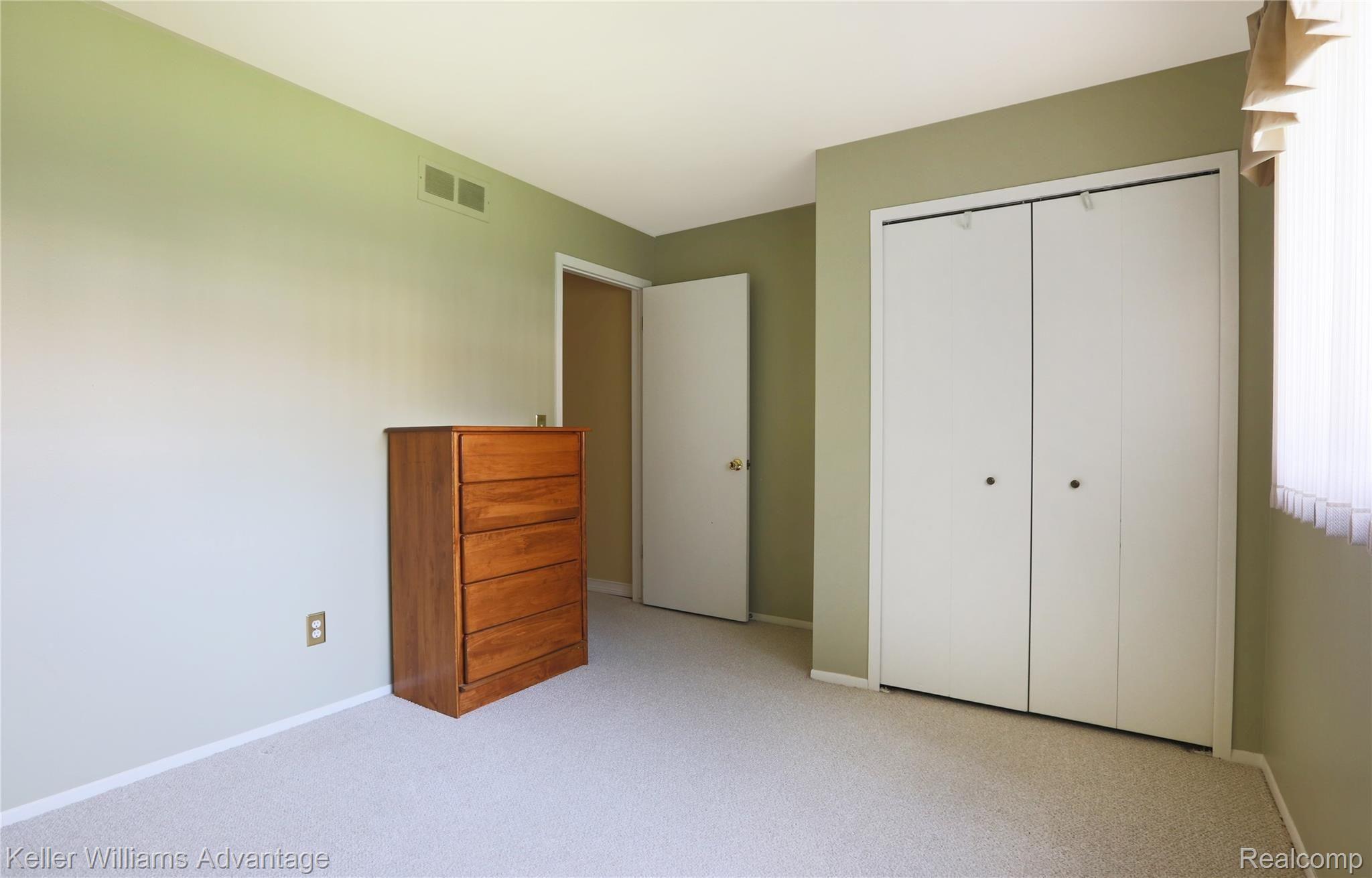 6953 Longwood Road Canton, MI 48187 - Photo 12 of 22 0I0A6680.jpeg