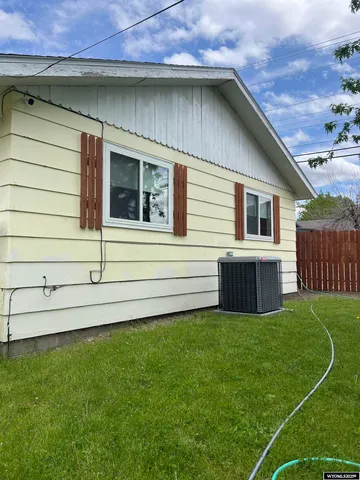$350,000 | 603 14th Street, Cody, WY 82414