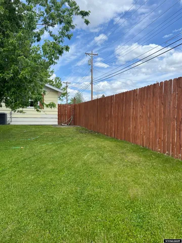 $350,000 | 603 14th Street, Cody, WY 82414