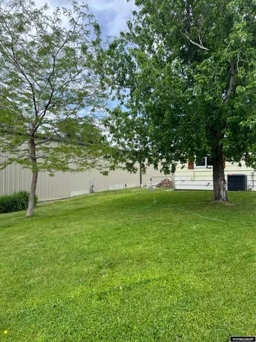 $350,000 | 603 14th Street, Cody, WY 82414