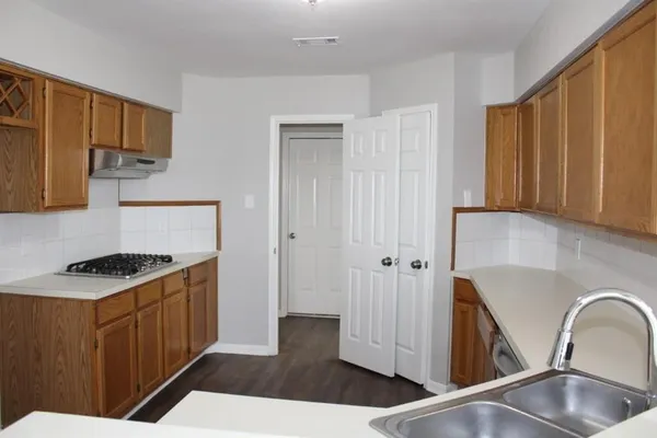 $2,150 | 6213 Covington Drive, Rowlett, TX 75089