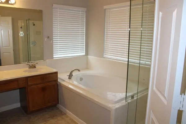 $2,150 | 6213 Covington Drive, Rowlett, TX 75089