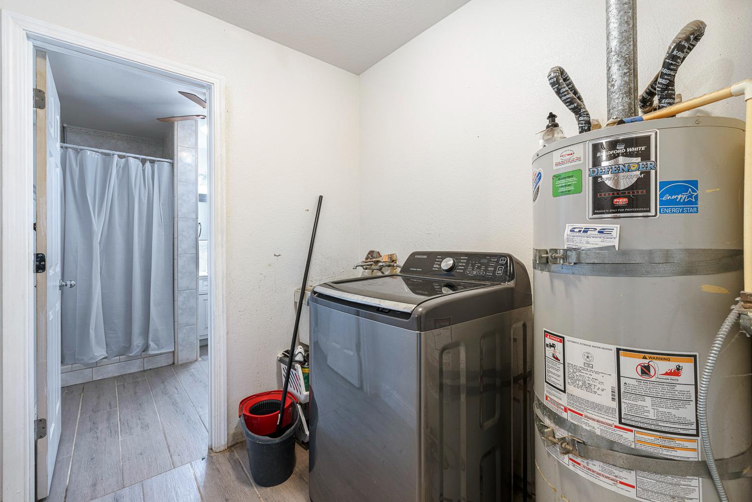 1404 Tulare Street Madera, CA 93638 - Photo 16 of 32