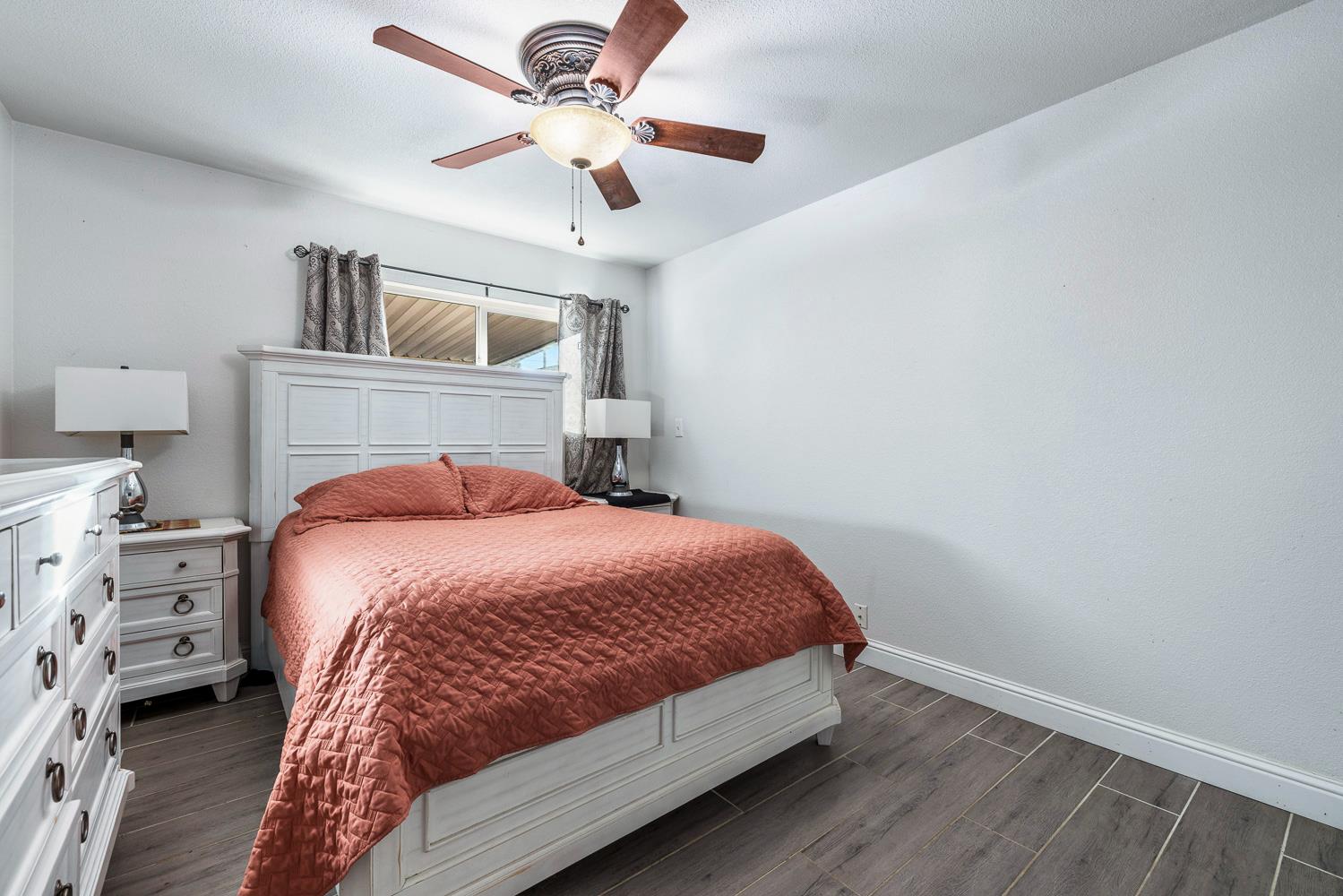 1404 Tulare Street Madera, CA 93638 - Photo 20 of 32