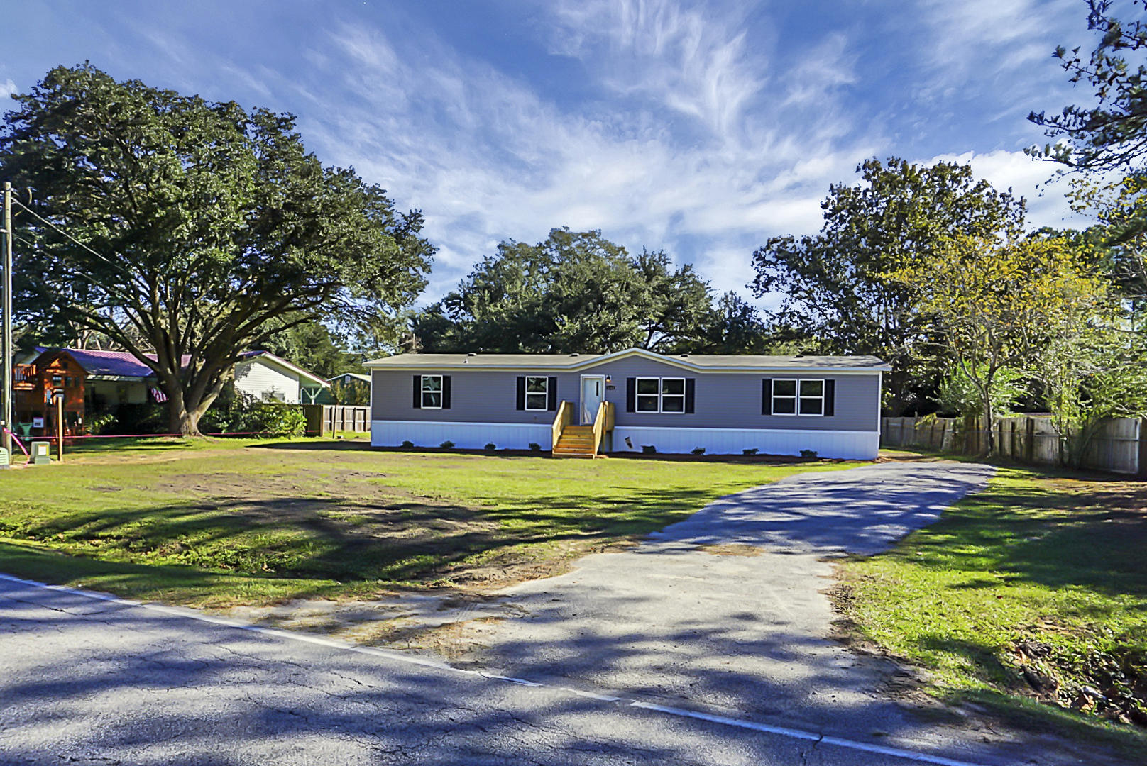 1352 Old Whitesville Road Moncks Corner, SC 29461 - Photo 2 of 56 DSC05947