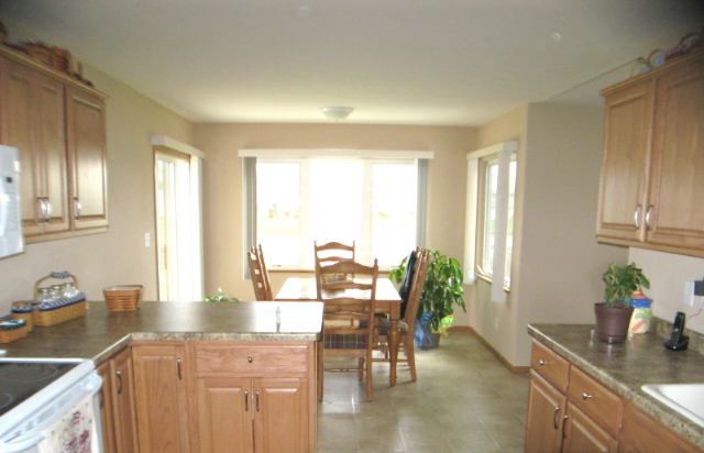 3223 Rye Ridge Trail Freeport, IL 61032 - Photo 8 of 9 Gallery Image 8