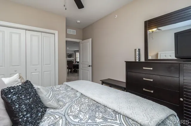 $629,900 | 3168 Twin Rivers Point, Unit 1E, Camdenton, MO 65020