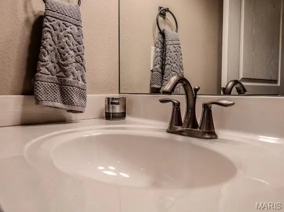 $629,900 | 3168 Twin Rivers Point, Unit 1E, Camdenton, MO 65020