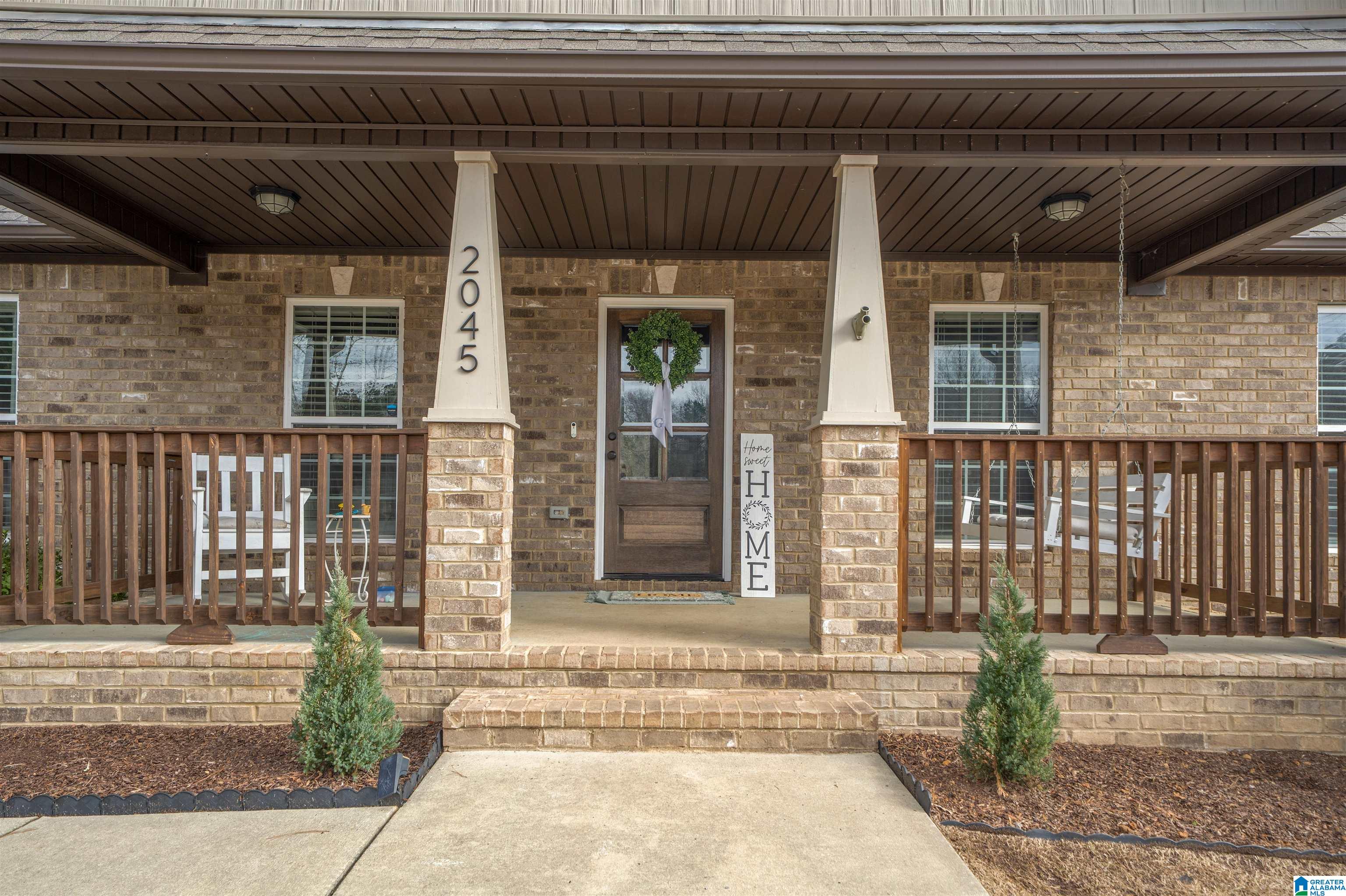 2045 Rising Fawn Drive Warrior, AL 35180 - Photo 4 of 33