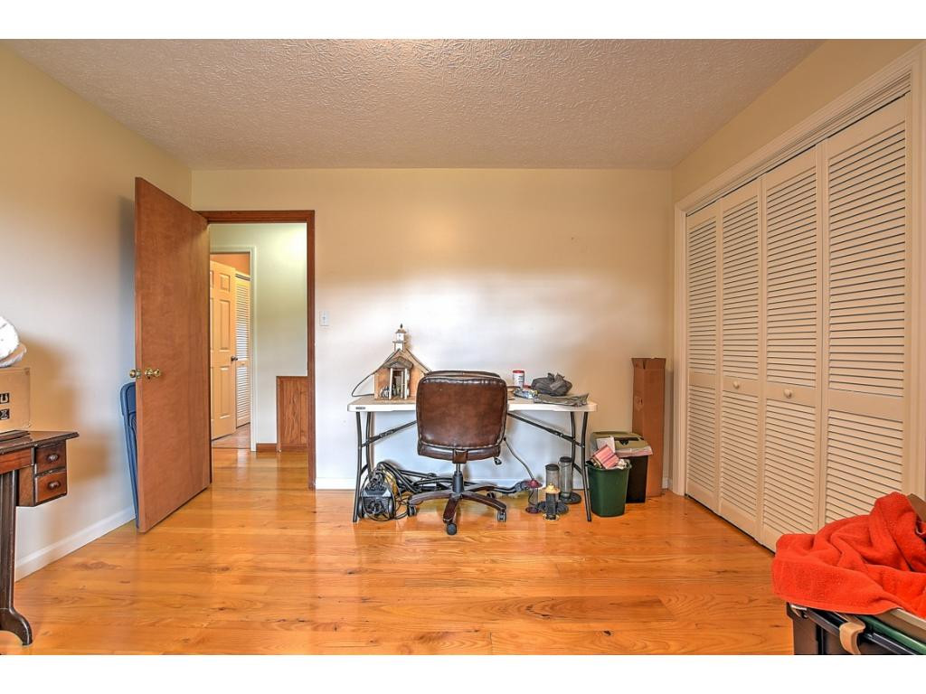 296 Johnson Chapel Road Bristol, TN 37620 - Photo 15 of 24 Photo 15
