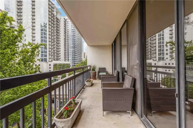 $515,000 | 1130 Piedmont Avenue Northeast, Unit 803, Atlanta, GA 30309