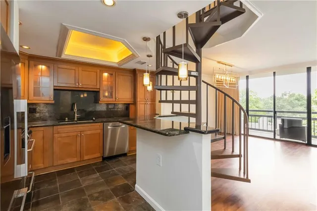 $515,000 | 1130 Piedmont Avenue Northeast, Unit 803, Atlanta, GA 30309