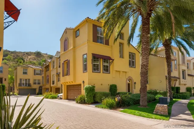 $1,024,900 | 2788 Villas Way, San Diego, CA 92108