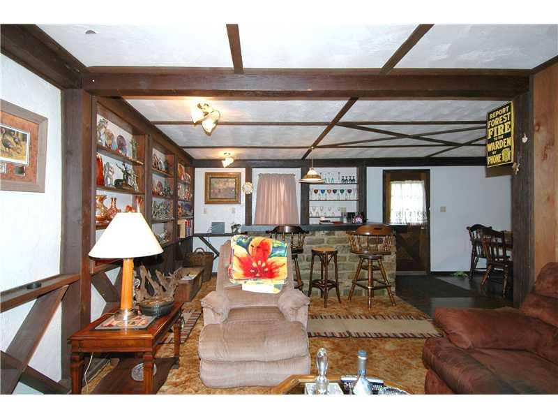 269 Reis Run Road Pittsburgh, PA 15237 - Photo 2 of 18 Living Room.