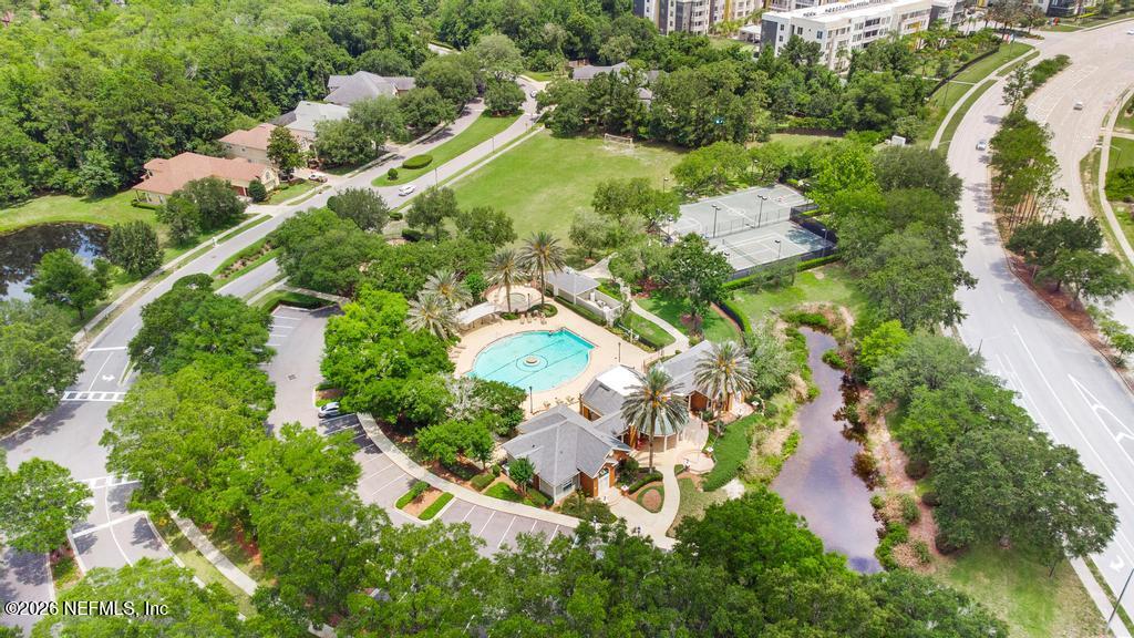 7843 Mt Ranier Drive Jacksonville, FL 32256 - Photo 114 of 116 an aerial view of residential house with outdoor space and swimming pool