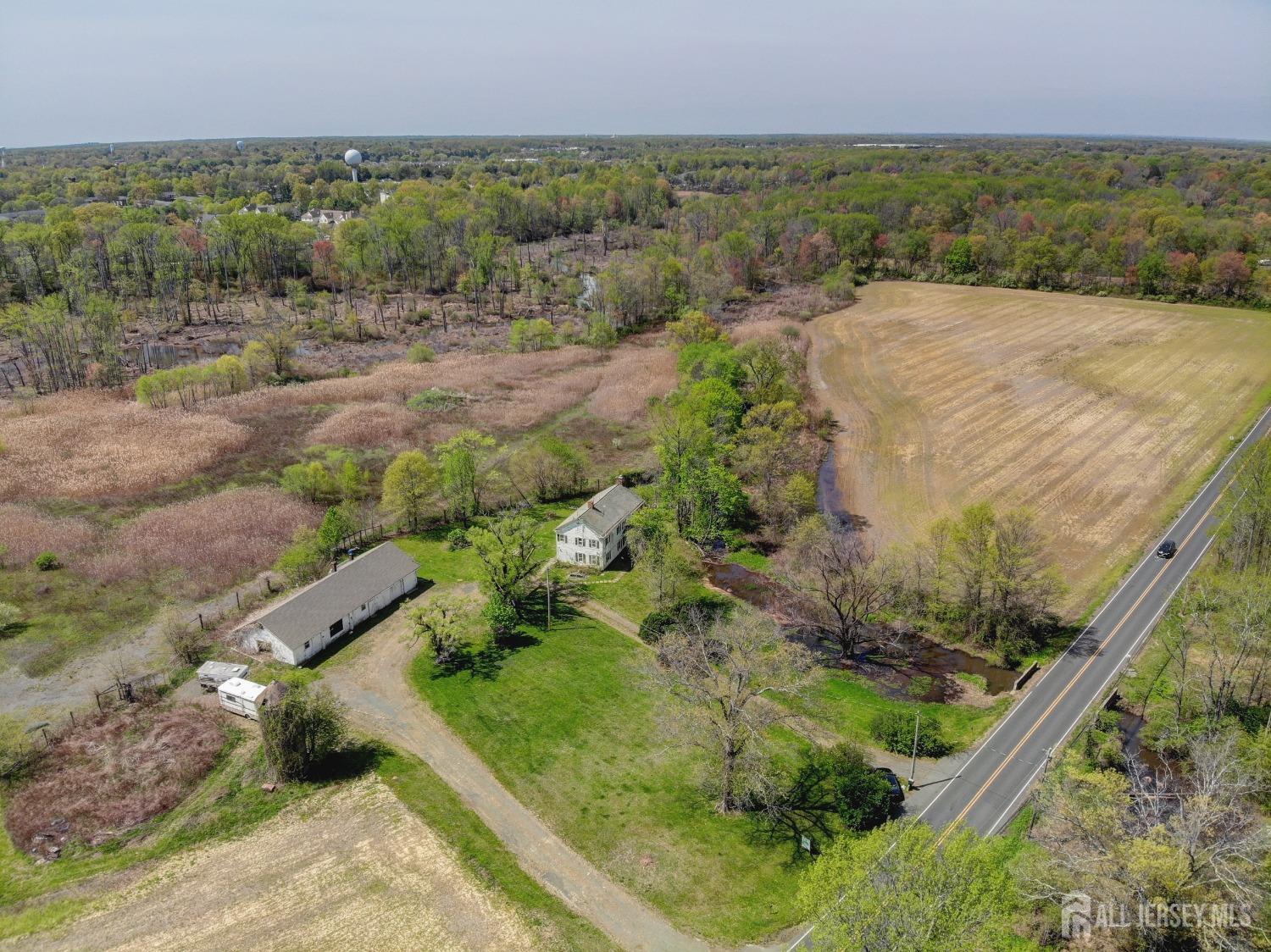 12 Brick Yard Road Cranbury, NJ 08512 - Photo 21 of 26 Gallery Image 21