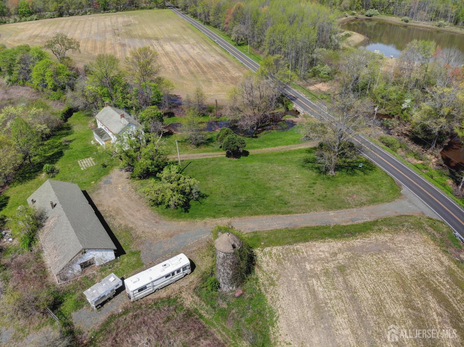 12 Brick Yard Road Cranbury, NJ 08512 - Photo 24 of 26 Gallery Image 24