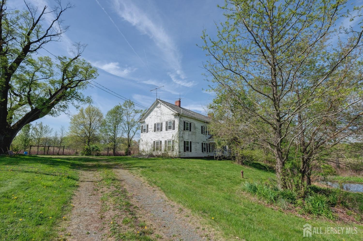 12 Brick Yard Road Cranbury, NJ 08512 - Photo 4 of 26 Gallery Image 4