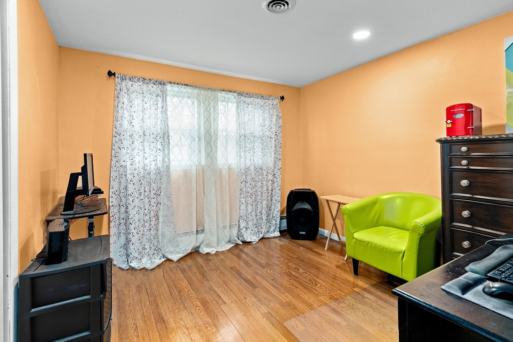 28 Smith Road Randolph, MA 02368 - Photo 18 of 31