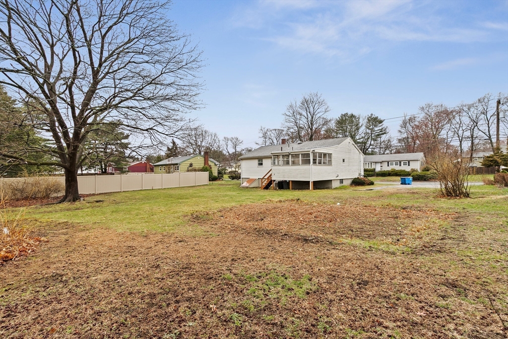 28 Smith Road Randolph, MA 02368 - Photo 25 of 31