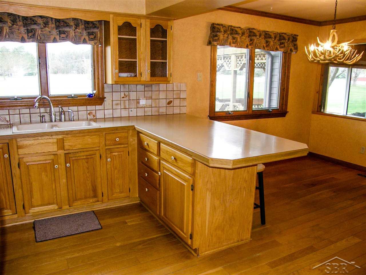 7337 North Nichols Road Flushing, MI 48433 - Photo 11 of 24 31239416-10.JPG