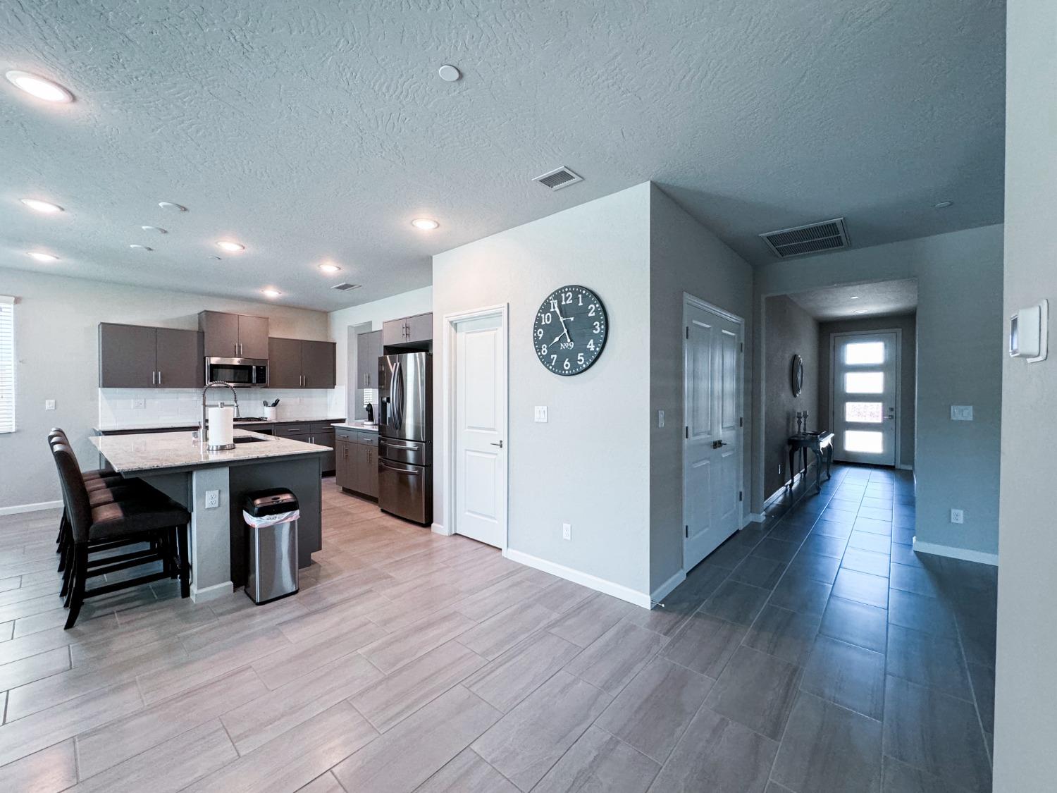 3395 Las Rosas Avenue Clovis, CA 93619 - Photo 40 of 48