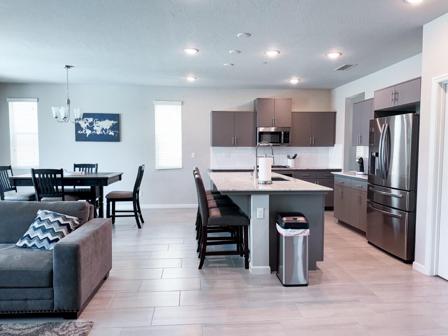 3395 Las Rosas Avenue Clovis, CA 93619 - Photo 43 of 48