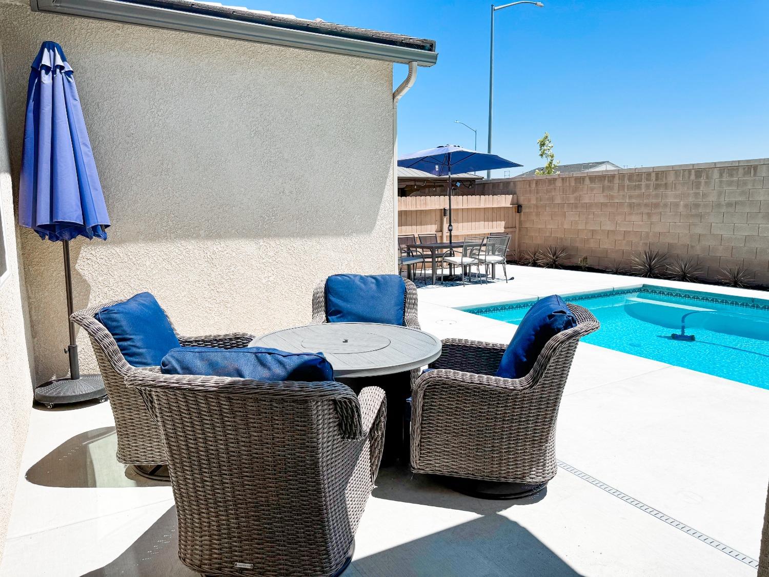 3395 Las Rosas Avenue Clovis, CA 93619 - Photo 7 of 48