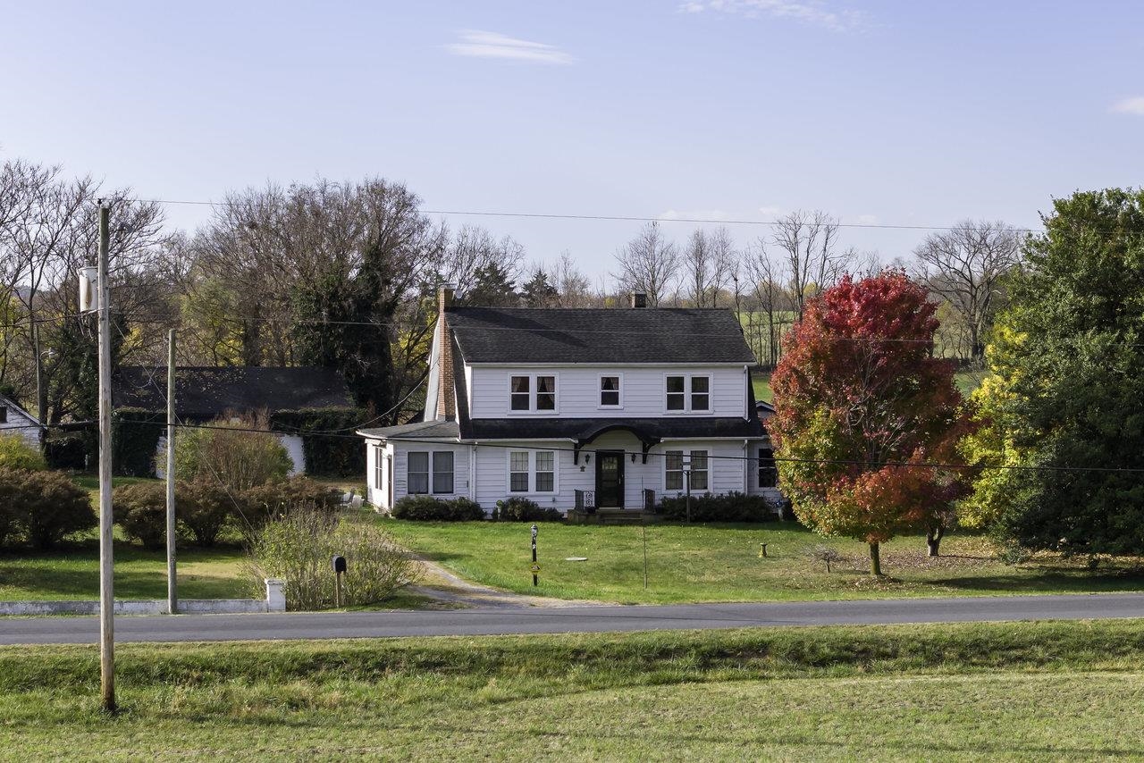 228 Old Farm Road Shenandoah, VA 22849 - Photo 1 of 71 Gallery Image 1