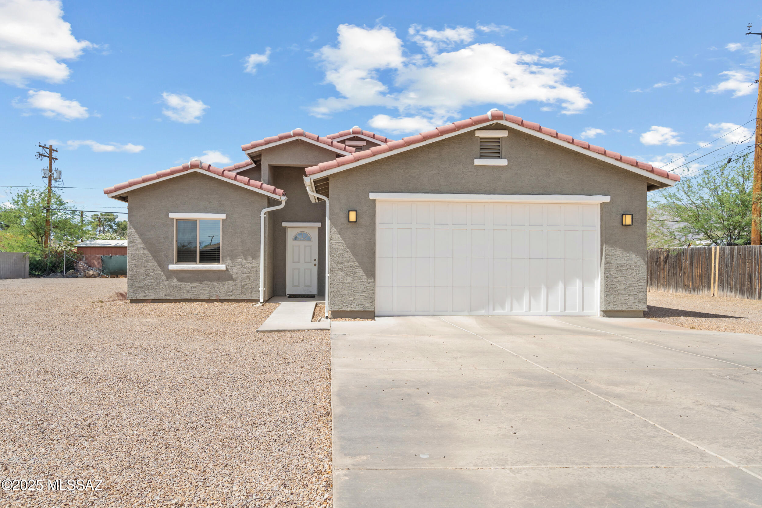1941 East Greenlee Road Tucson, AZ 85719 - Photo 3 of 29 Gallery Image 3