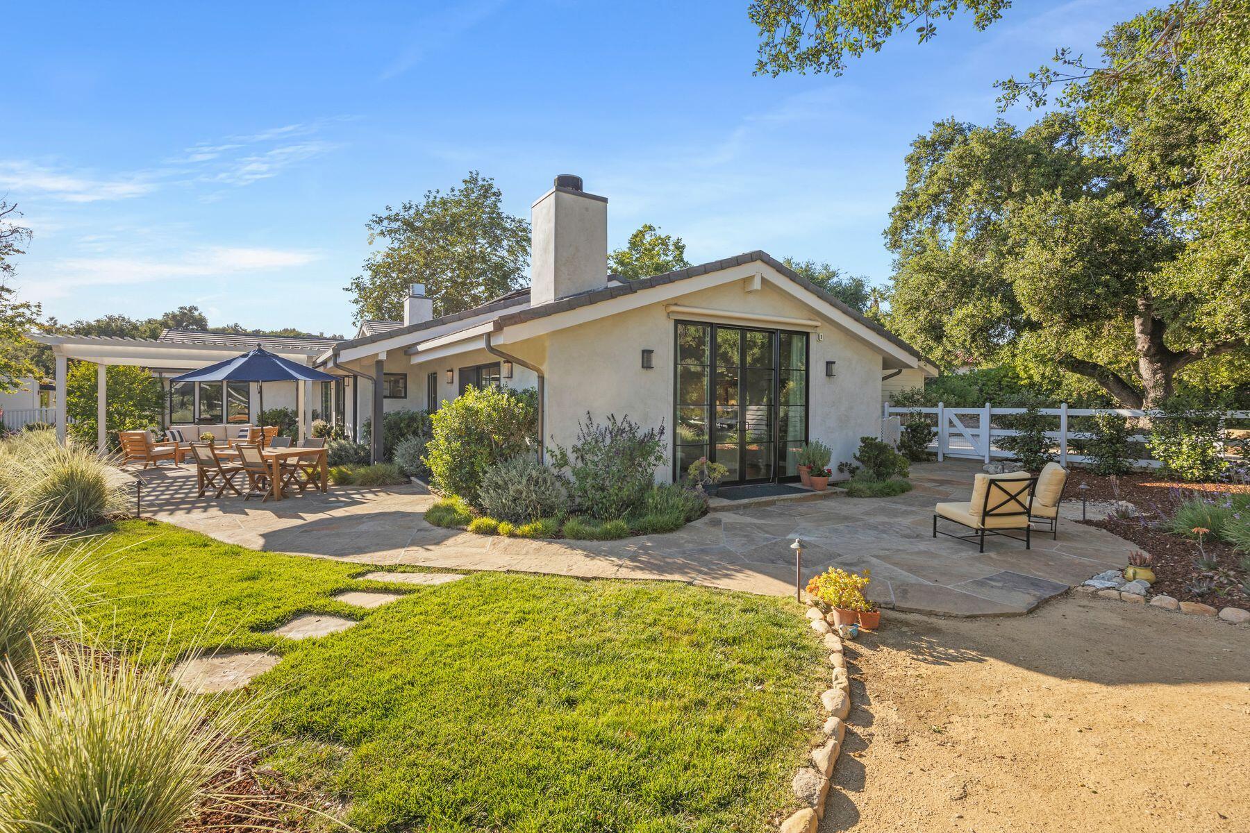 10929 Encino Drive Oak View, CA 93022 - Photo 43 of 50 a view of a house with backyard and sitting area