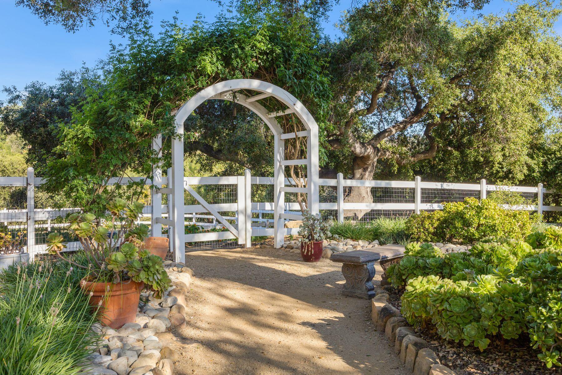 10929 Encino Drive Oak View, CA 93022 - Photo 46 of 50 a house view with a garden space