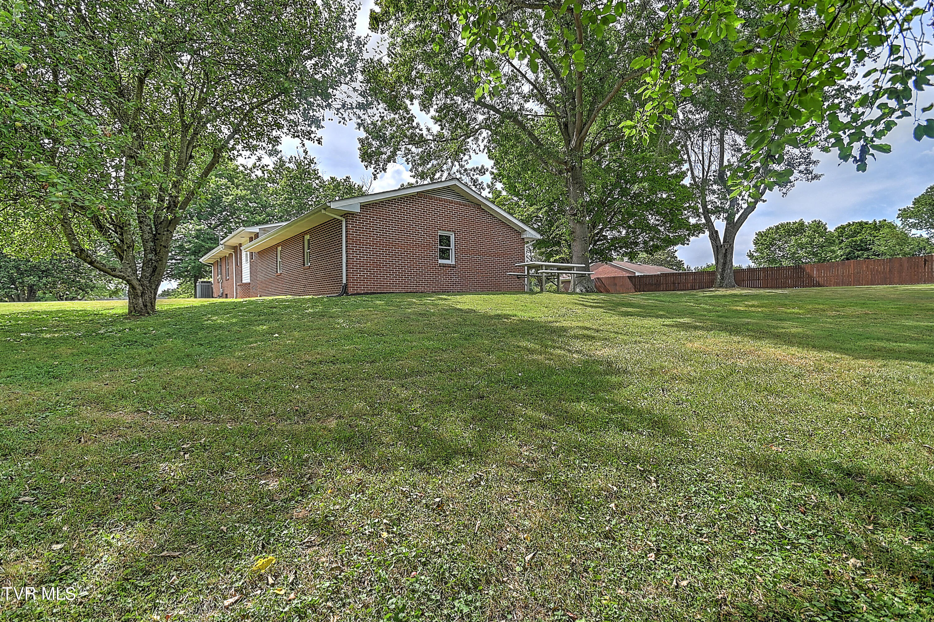714 Liberty Church Road Kingsport, TN 37663 - Photo 46 of 52 715 Liberty Church KB-52