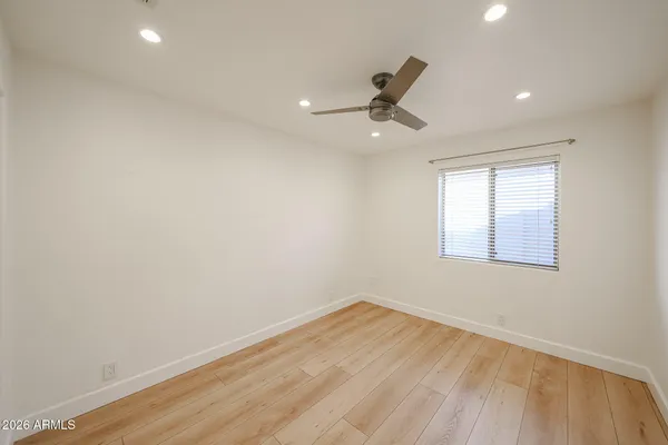 $2,700 | 29211 North 51st Street, Cave Creek, AZ 85331