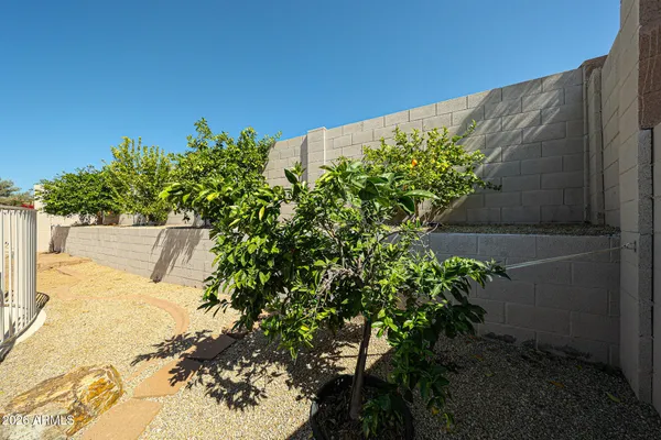 $2,700 | 29211 North 51st Street, Cave Creek, AZ 85331