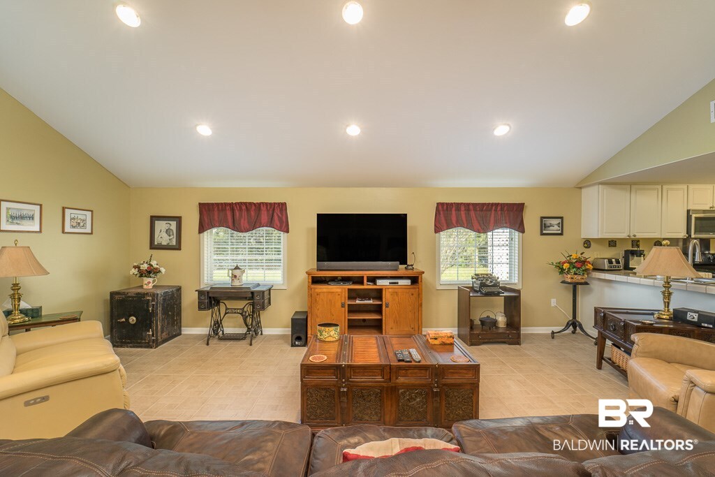 6588 Cook Road Foley, AL 36535 - Photo 18 of 32