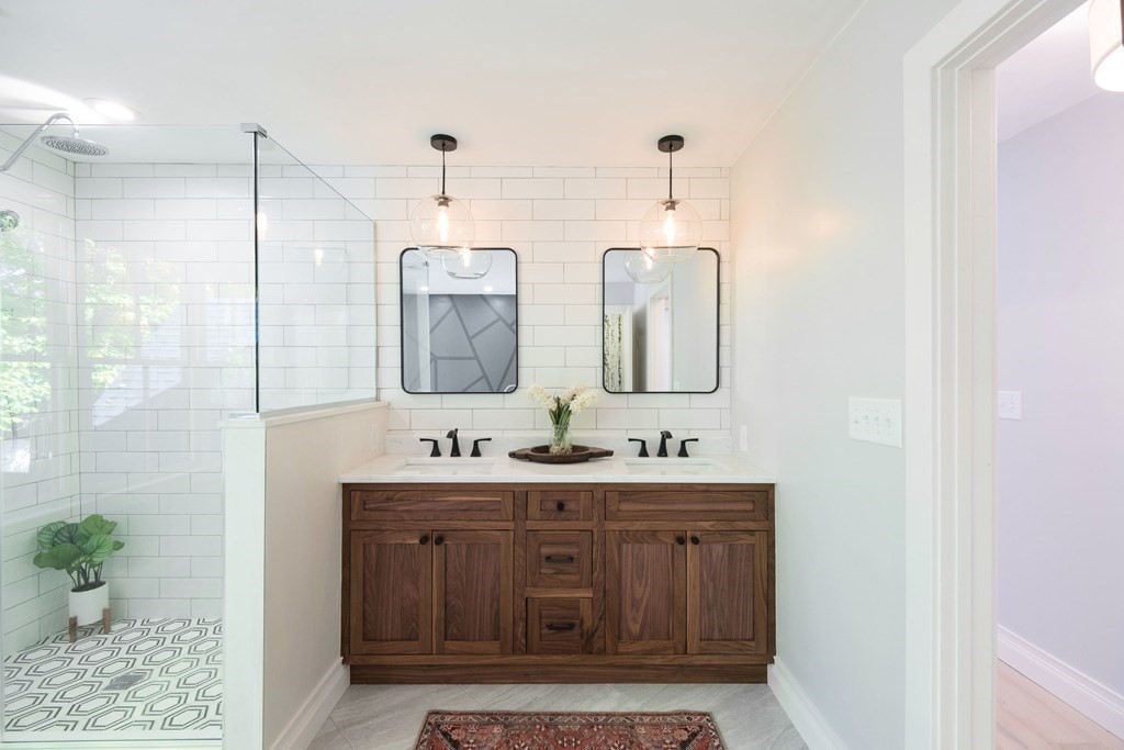 55 Locust Street Reading, MA 01867 - Photo 31 of 42