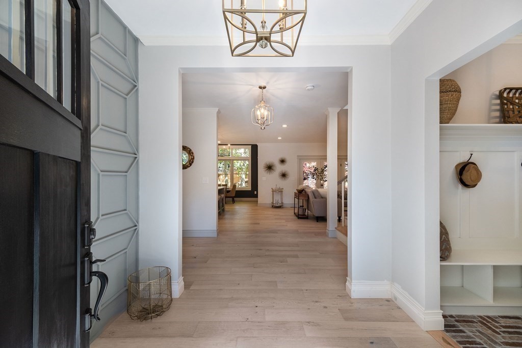 55 Locust Street Reading, MA 01867 - Photo 5 of 42